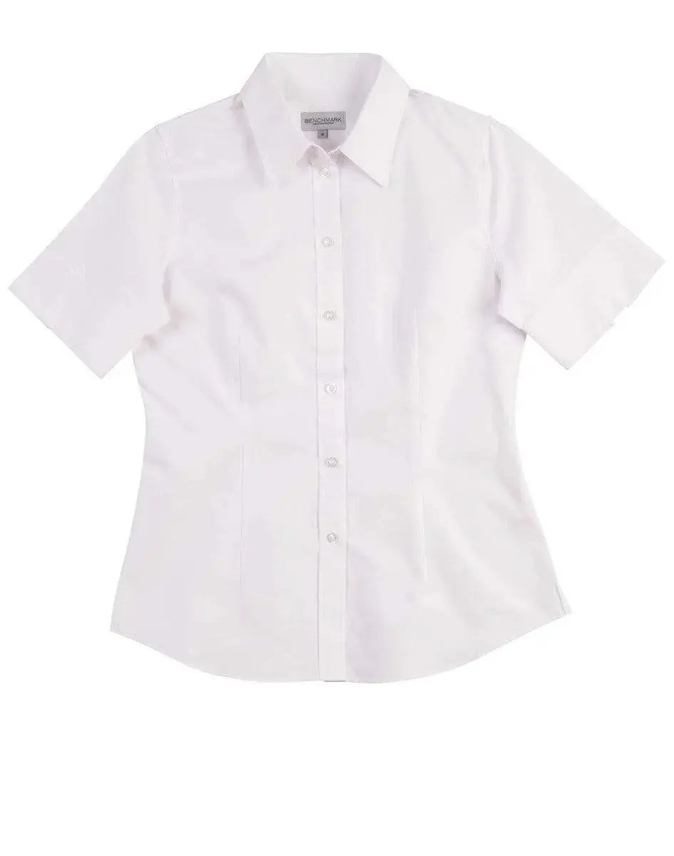 BENCHMARK Women's CVC Oxford Short Sleeve Shirt M8040S Metro Workwear.